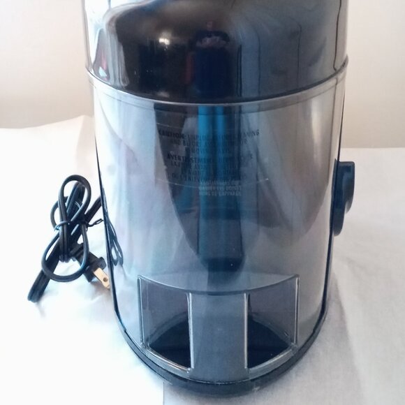 Lot Of Kitchen Appliances/ Hamilton Beach Juicer/Pao Bamboo Steamer/Hand Mixer - Picture 6 of 16